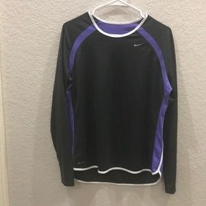 Women's Nike long sleeve!